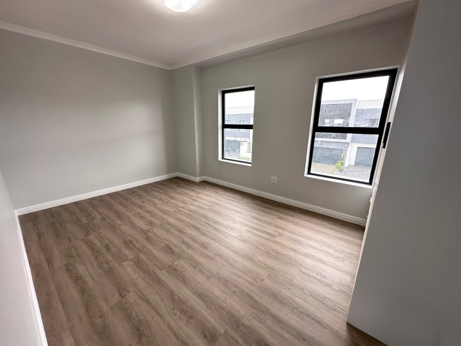 4 Bedroom Property for Sale in Sandown Western Cape